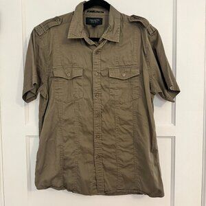 Heritage 1981 Men's Short Sleeve Button Down Shirt in Large